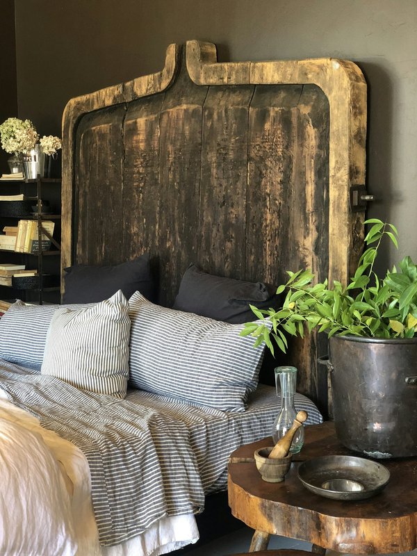 Choisir la tête de lit idéale pour votre chambre pour une déco harmonieuse