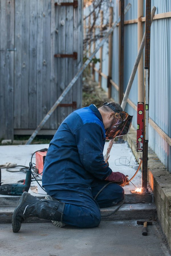 Poste à souder MMA : types, avantages et conseils d'entretien