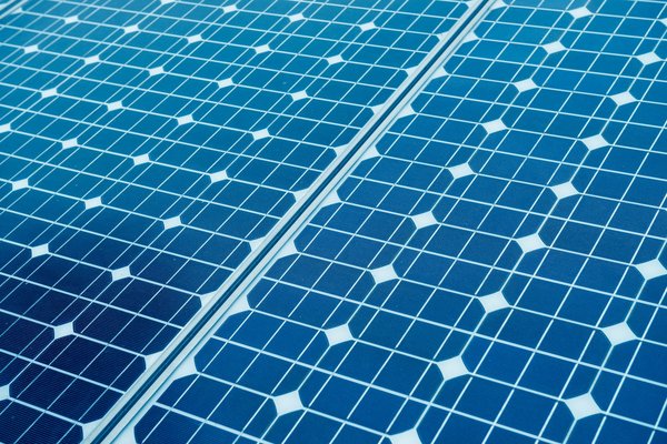 Recourir aux services d'un expert photovoltaïque à Agen : quels sont les avantages ?
