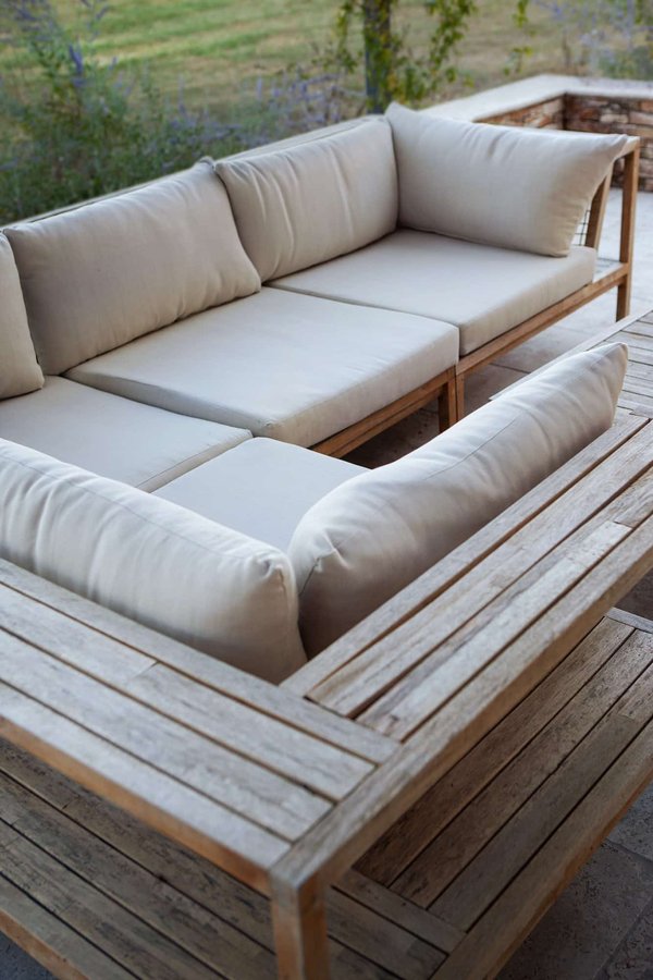 Les points à considérer pour choisir son salon de jardin